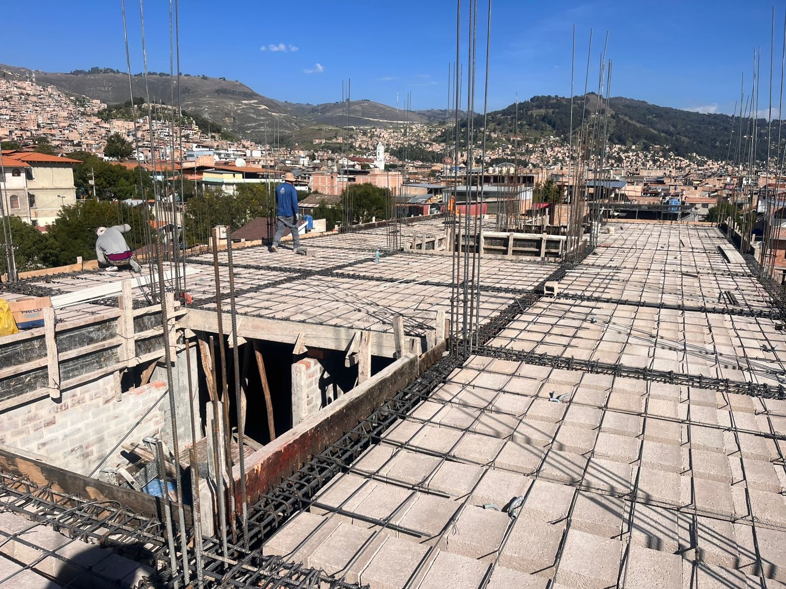 Vista panorámica del avance de obra de El Sauce II